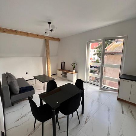 פז'מיסל Dworskiego 74 Apartament 1 מראה חיצוני תמונה