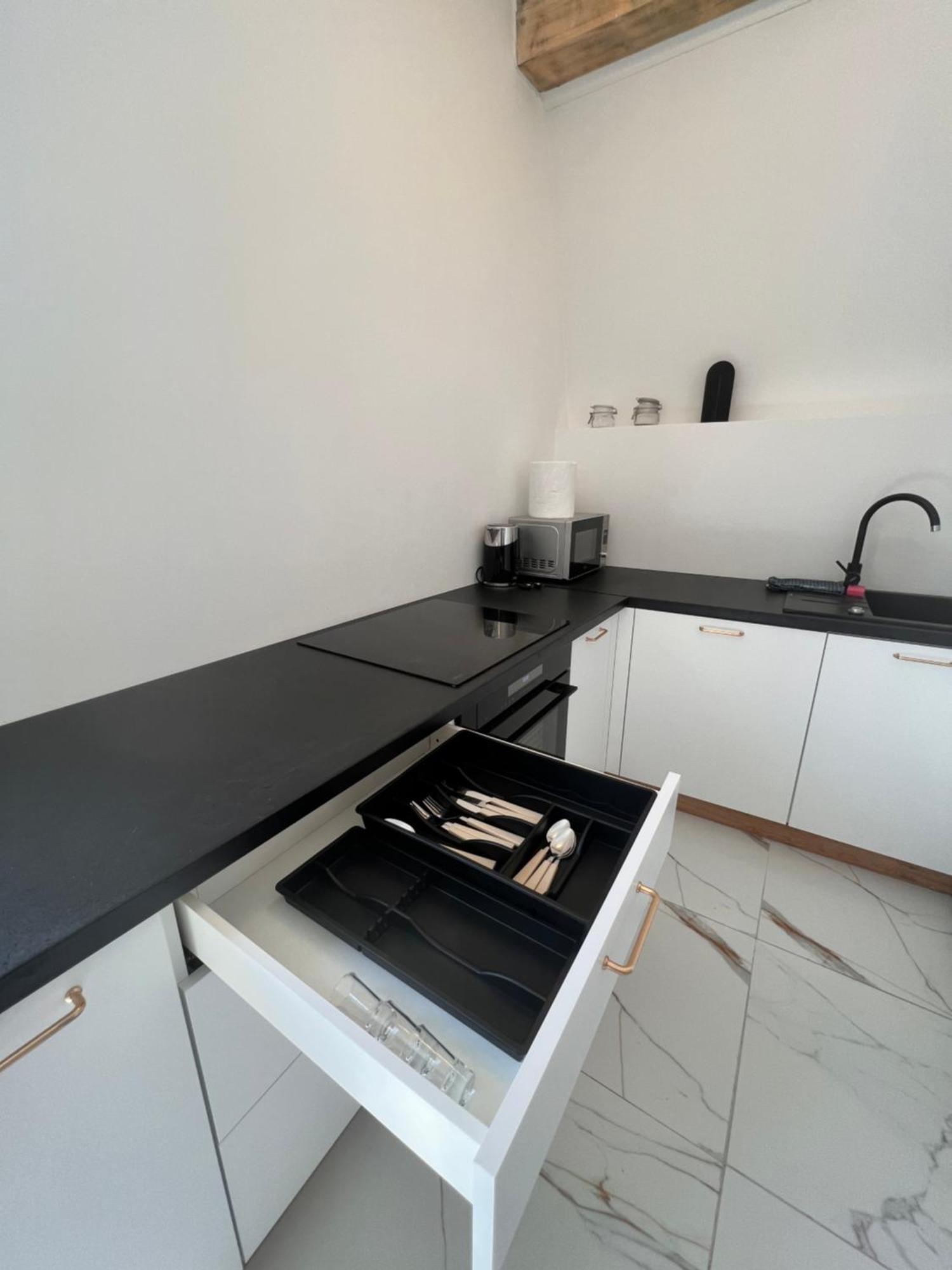 פז'מיסל Dworskiego 74 Apartament 1 מראה חיצוני תמונה